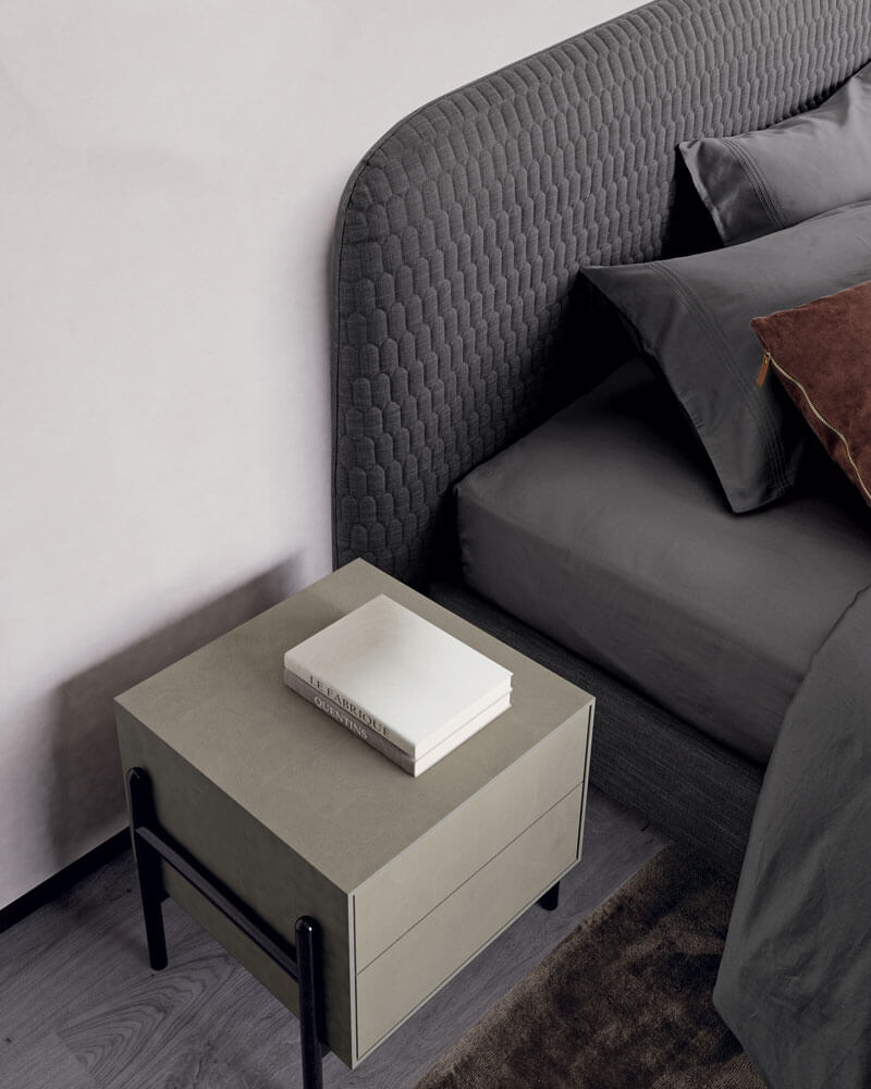 hari-letto-con-testiera-trapuntata-dettaglio