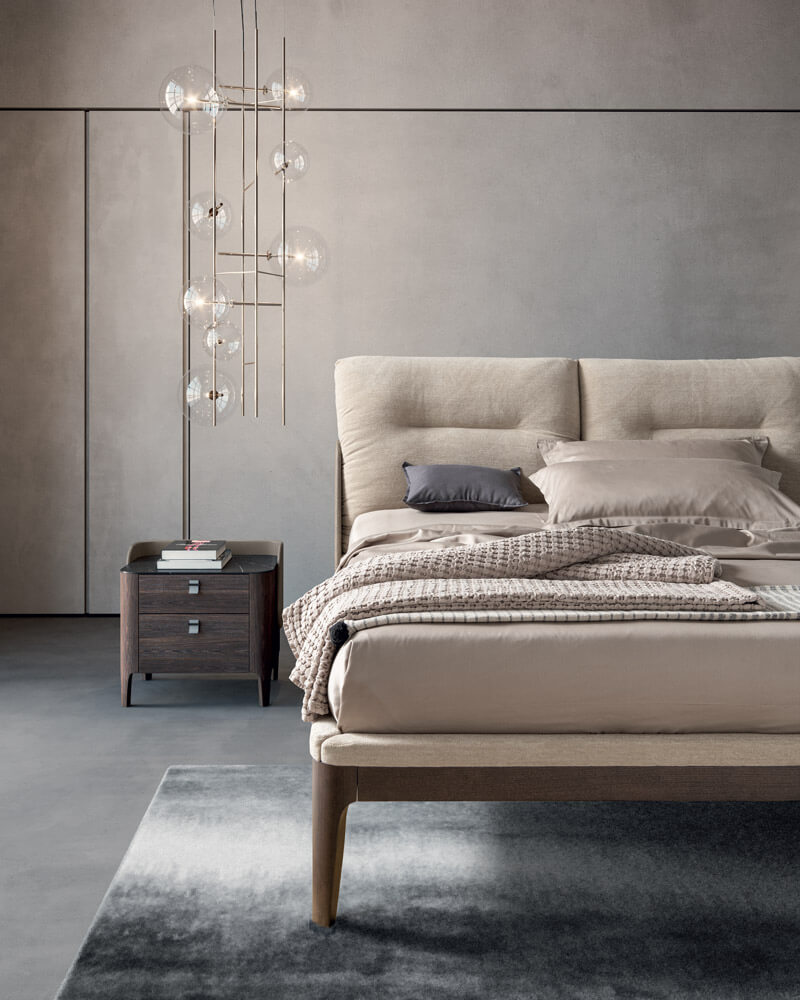 settanta-letto-con-testiera-a-due-cuscini